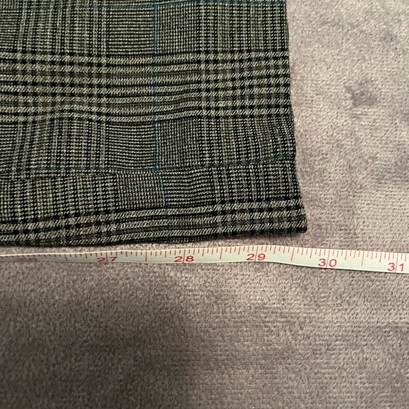 LAST CHANCE 🤍|4 for $20| 🤍Camber&Grace - Plaid leggings - Picture 4 of 7